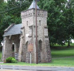 Radnor Cemetery Gate